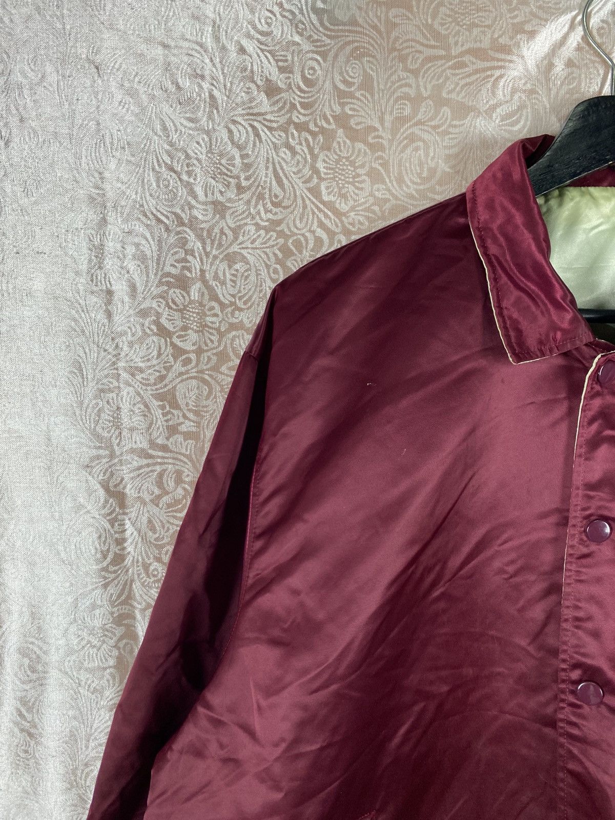 Vintage Vintage 90s VP Outerhouse Satin Coach Jacket Made in USA Size US L / EU 52-54 / 3 - 10 Thumbnail