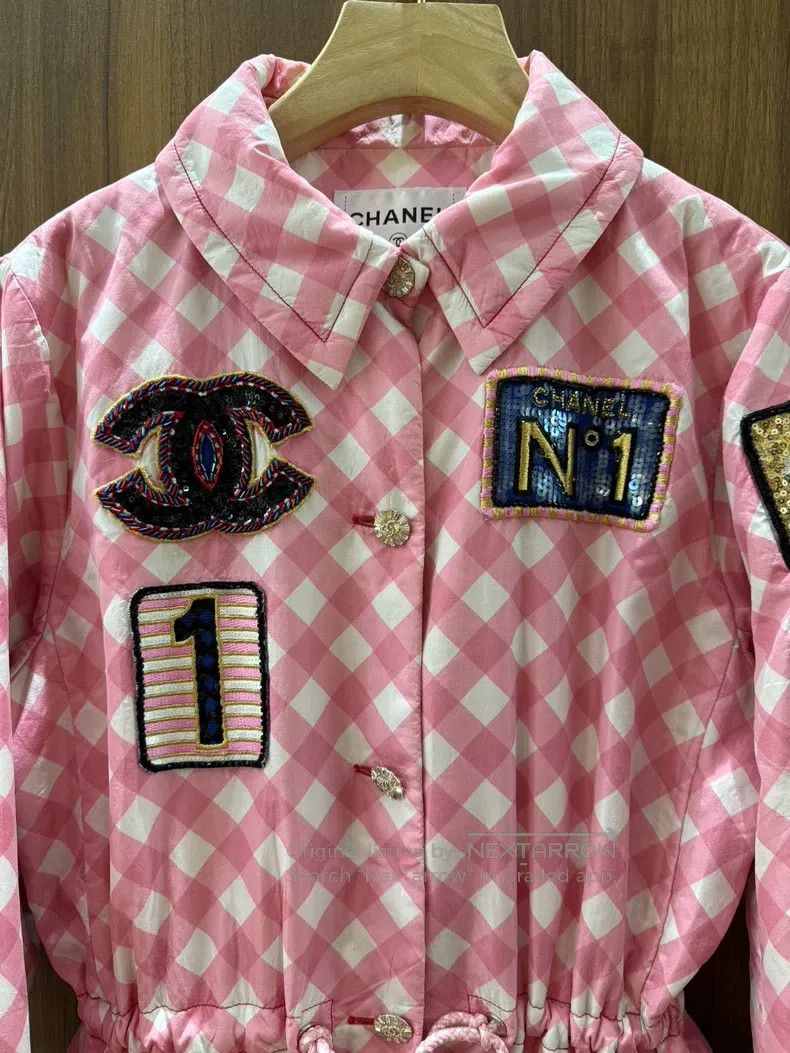 Chanel Chanel Pink plaid logo jacket Size S / US 4 / IT 40 - 3 Thumbnail