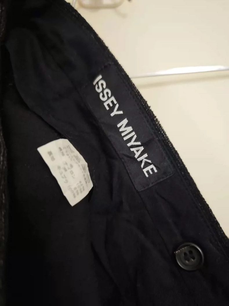 Issey Miyake Issey Miyake size:4 Wool blend trousers Size 30" / US 8 / IT 44 - 4 Thumbnail