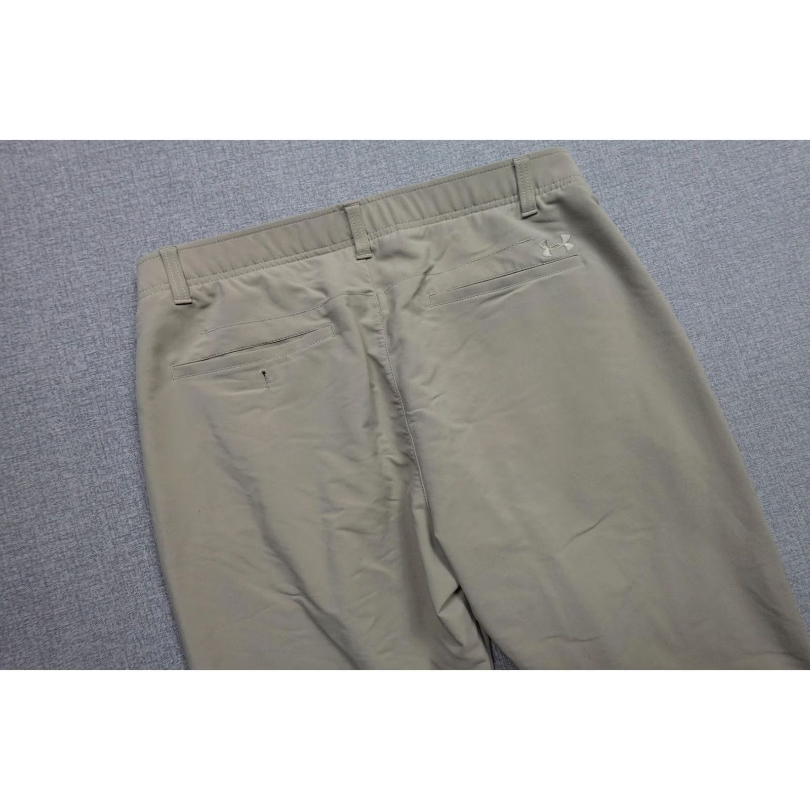 Under Armour Under Armour Golf Pants Mens 36x30 Beige Khakis Performance Stretch Pockets Size US 36 / EU 52 - 2 Thumbnail