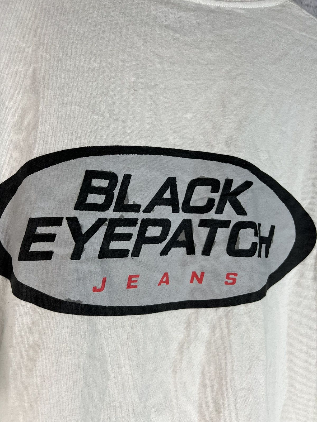 BlackEyePatch Black Eye Patch big logo spell out Japanese skate tshirt Size US XL / EU 56 / 4 - 4 Thumbnail