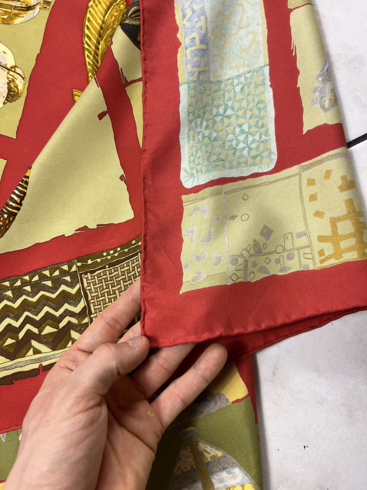 Hermes Vintage Hermes Persona loic dubigeon silk handkerchief scarf Size ONE SIZE - 21 Thumbnail