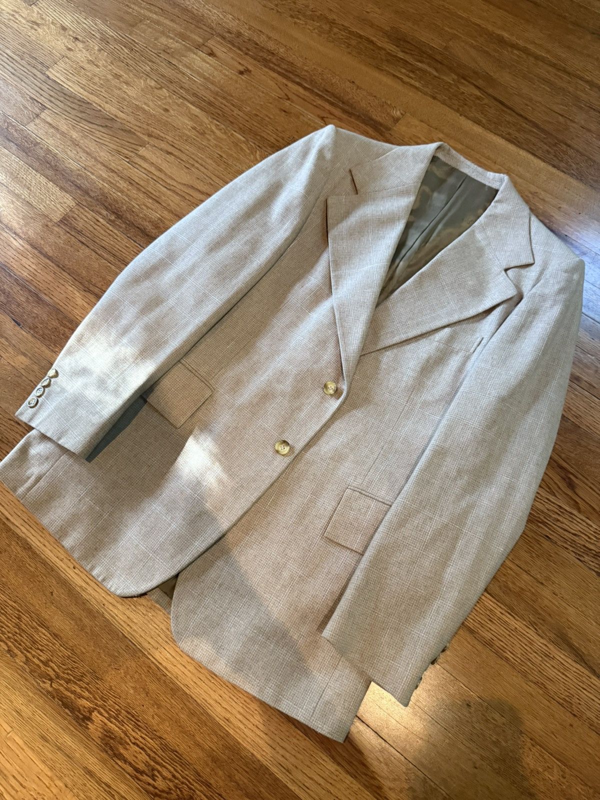 Yves Saint Laurent Yves Saint Laurent VINTAGE beige suit / sport coat Size 38L - 2 Thumbnail