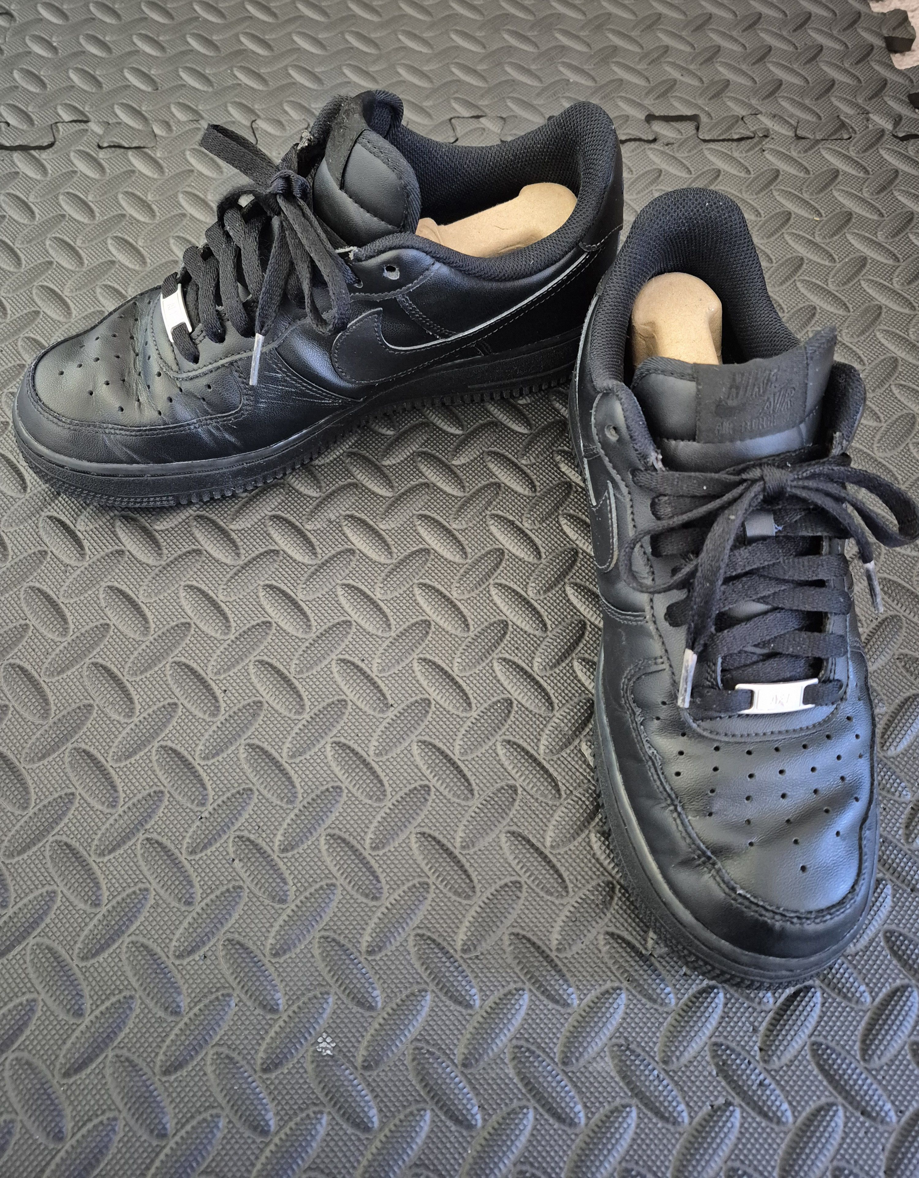 Nike Nike Air Force 1 Low '07 Black Size US 9 / EU 42 - 1 Thumbnail