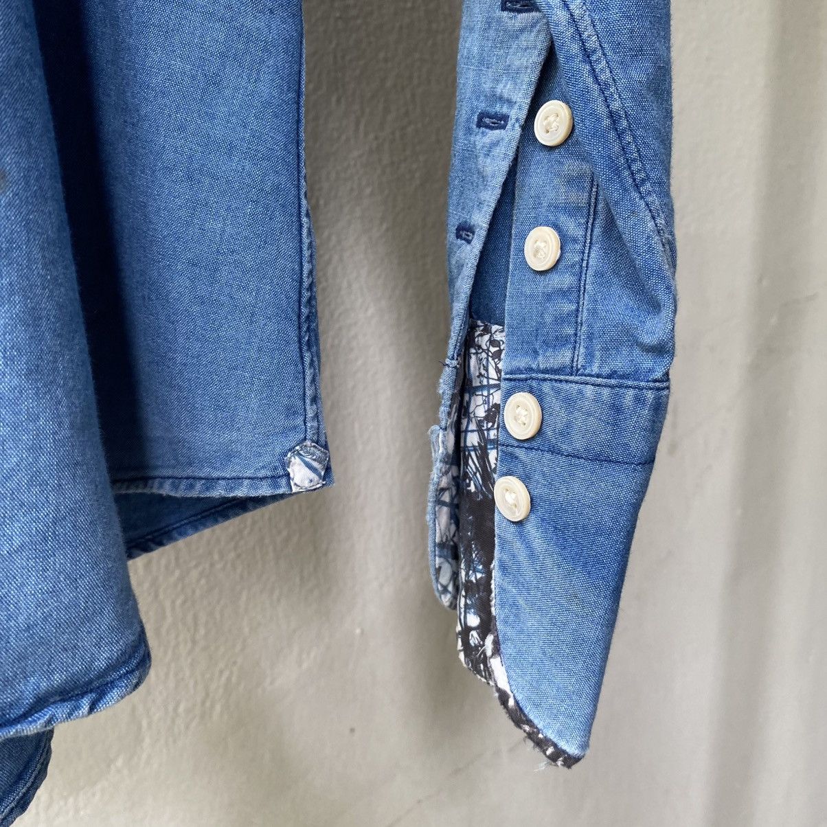 Paul Smith Paul Smith Lightweight Blue Denim Shirt Size US L / EU 52-54 / 3 - 3 Thumbnail