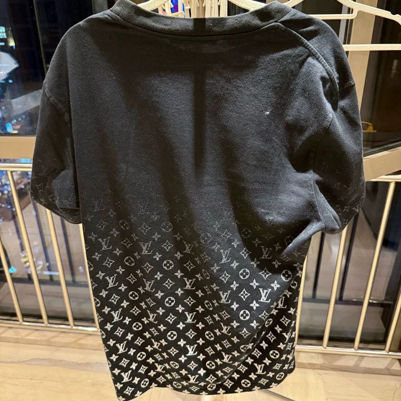 Louis Vuitton Louis Vuitton 23 SS gradient presbyopic full print short s Size US L / EU 52-54 / 3 - 2 Thumbnail