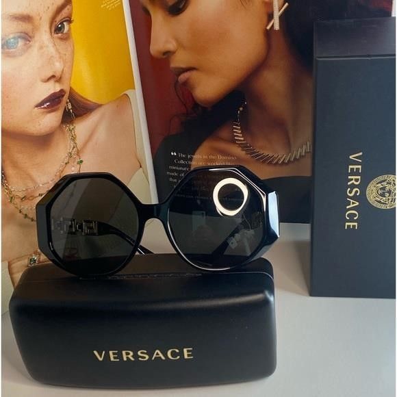 Versace NEW VERSACE VE4395 GB1/87 SUNGLASSES VE 4395","description Size ONE SIZE - 2 Thumbnail