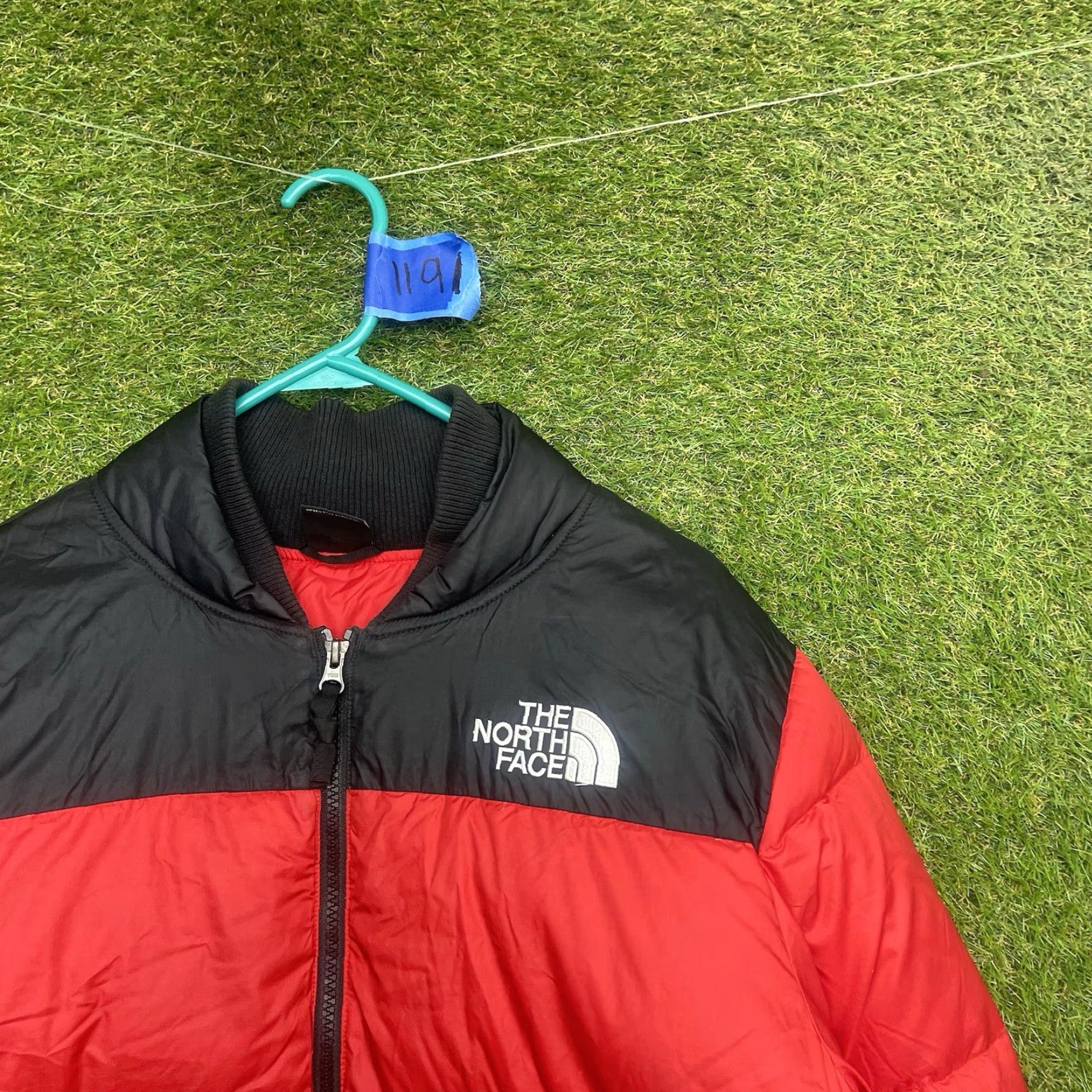 The North Face VINTAGE The North Face Dow Jacket Mens Medium Red Down Filled 700 Outdoor Puffer Hiking Size US M / EU 48-50 / 2 - 2 Thumbnail