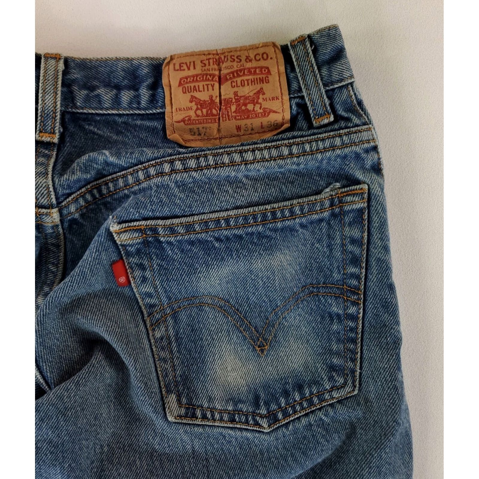 Levi's Levi's 517 Jeans Boot Cut Blue Mens 30 Inseam 35 Bootcut Jeans 30x35 Actual Men Blue 517 Jeans Boot Cut Mens 30x35 31x36 (30x35) Size US 30 / EU 46 - 5 Thumbnail