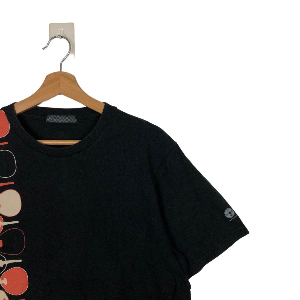 Issey Miyake 🔥ART T-SHIRT BIG LOGO JAPAN MADE ISSEY MIYAKE DESIGN Size US L / EU 52-54 / 3 - 5 Thumbnail