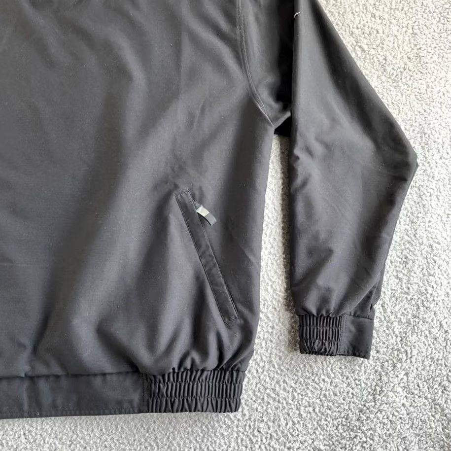 Nike VINTAGE Nike Jacket Mens Large Black Windbreaker Golf Outdoors Pullover Zip Pockets Logo Run Sports Athleisure Casual 90s Mens Size US L / EU 52-54 / 3 - 5 Thumbnail