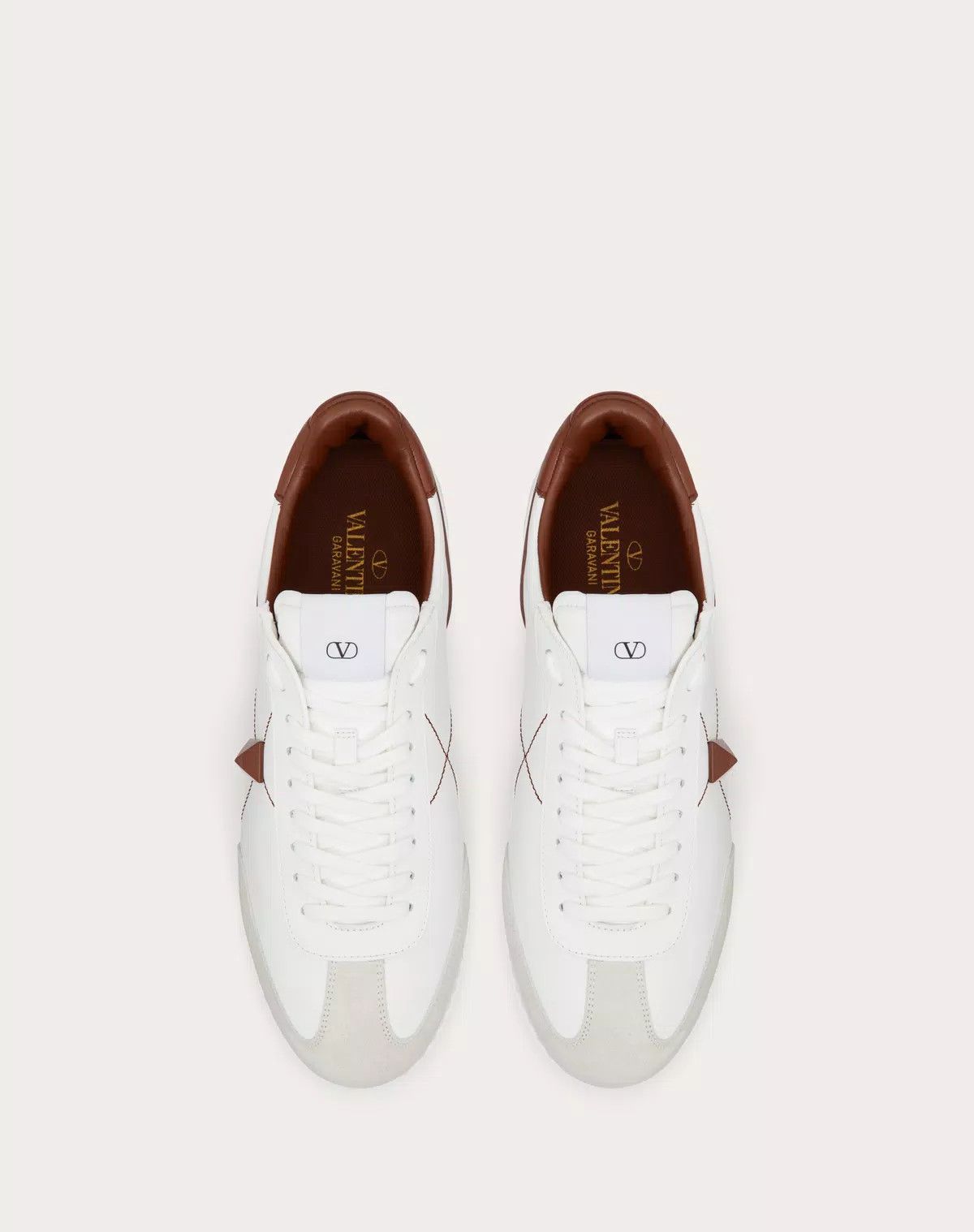 Valentino oc11z0625 Stud Around Low Top Calfskin Sneaker in White Size US 9 / EU 42 - 4 Thumbnail
