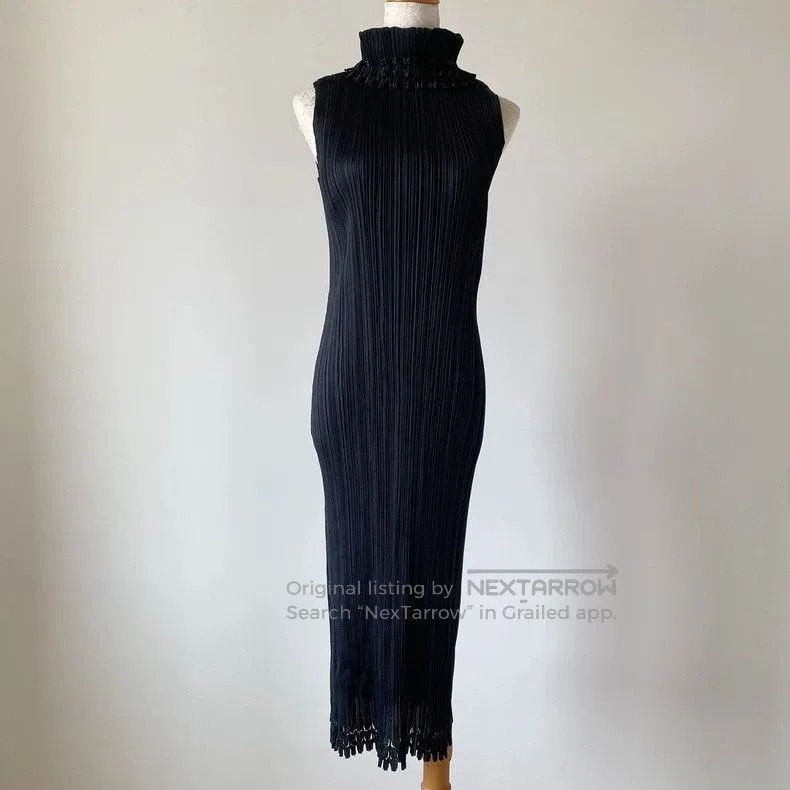 Issey Miyake Issey Miyake Pleated Sleeveless Cheongsam Dress . Size M / US 6-8 / IT 42-44 - 1 Thumbnail