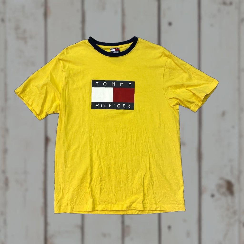 Tommy Hilfiger VINTAGE Tommy Hilfiger Flag Shirt Mens Small Yellow Blue Ringer Tee 90s Shirt Mens Small Blue Flag 90s Hilfiger Tommy Jeans Hip Hop Retro Size US S / EU 44-46 / 1 - 1 Thumbnail