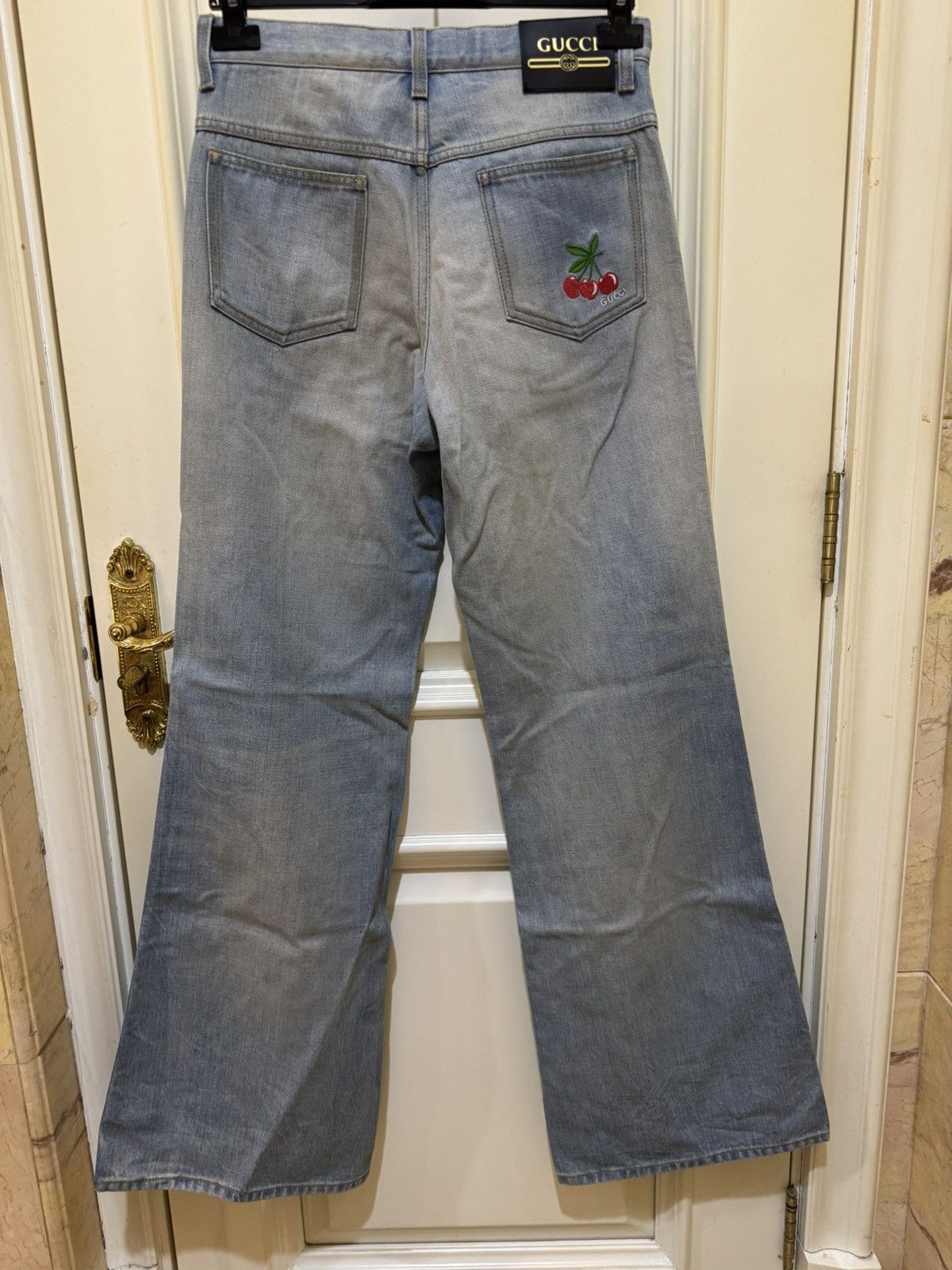 Gucci Gucci flared jeans as worn by Harry styles Size US 30 / EU 46 - 9 Thumbnail