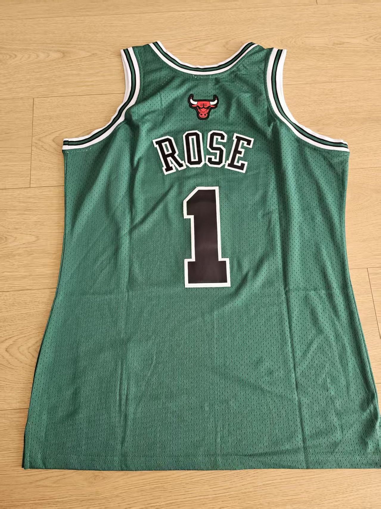 NBA 2008 2009 Bulls #1 Derrick Rose Jersey Green Size US XL / EU 56 / 4 - 2 Thumbnail