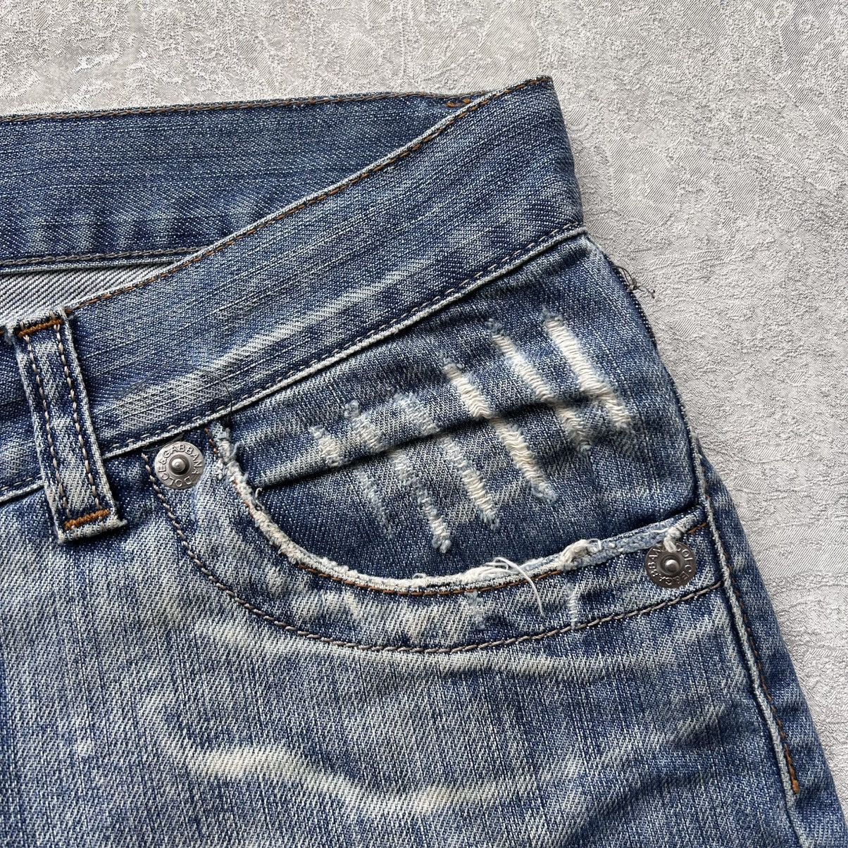 Dolce & Gabbana Vintage 90s Dolce Gabbana Distressed Mini Shorts Size 30" / US 8 / IT 44 - 8 Thumbnail