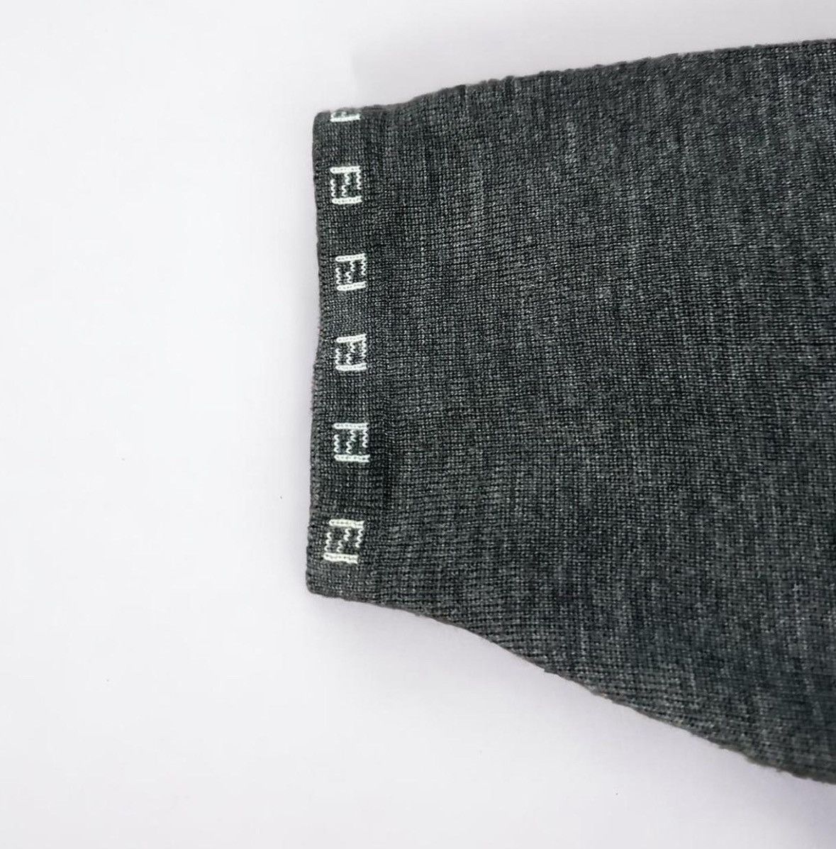 Fendi Fendi knit short sleeve Size M / US 6-8 / IT 42-44 - 5 Thumbnail