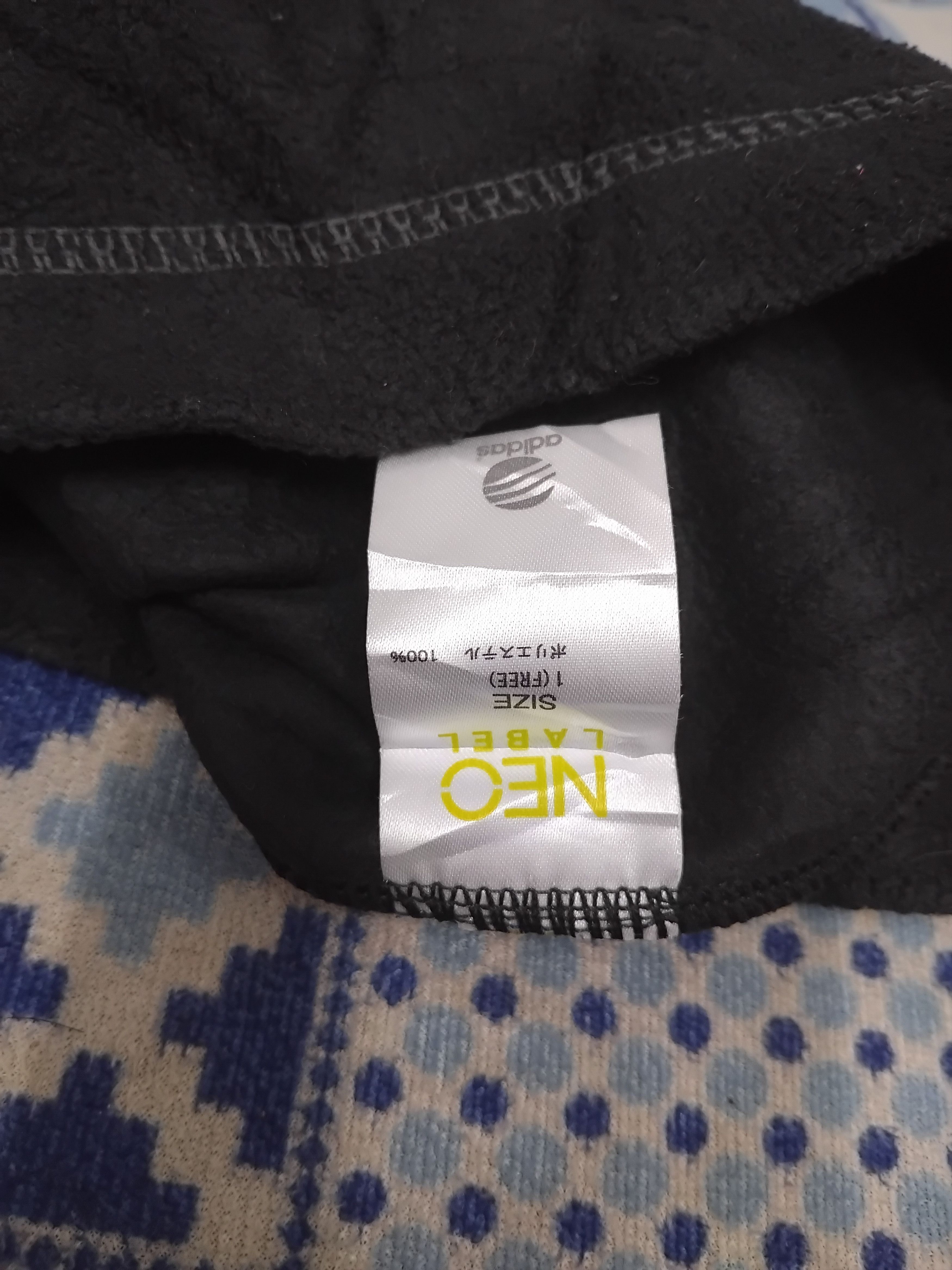 Adidas neo black colour head mask