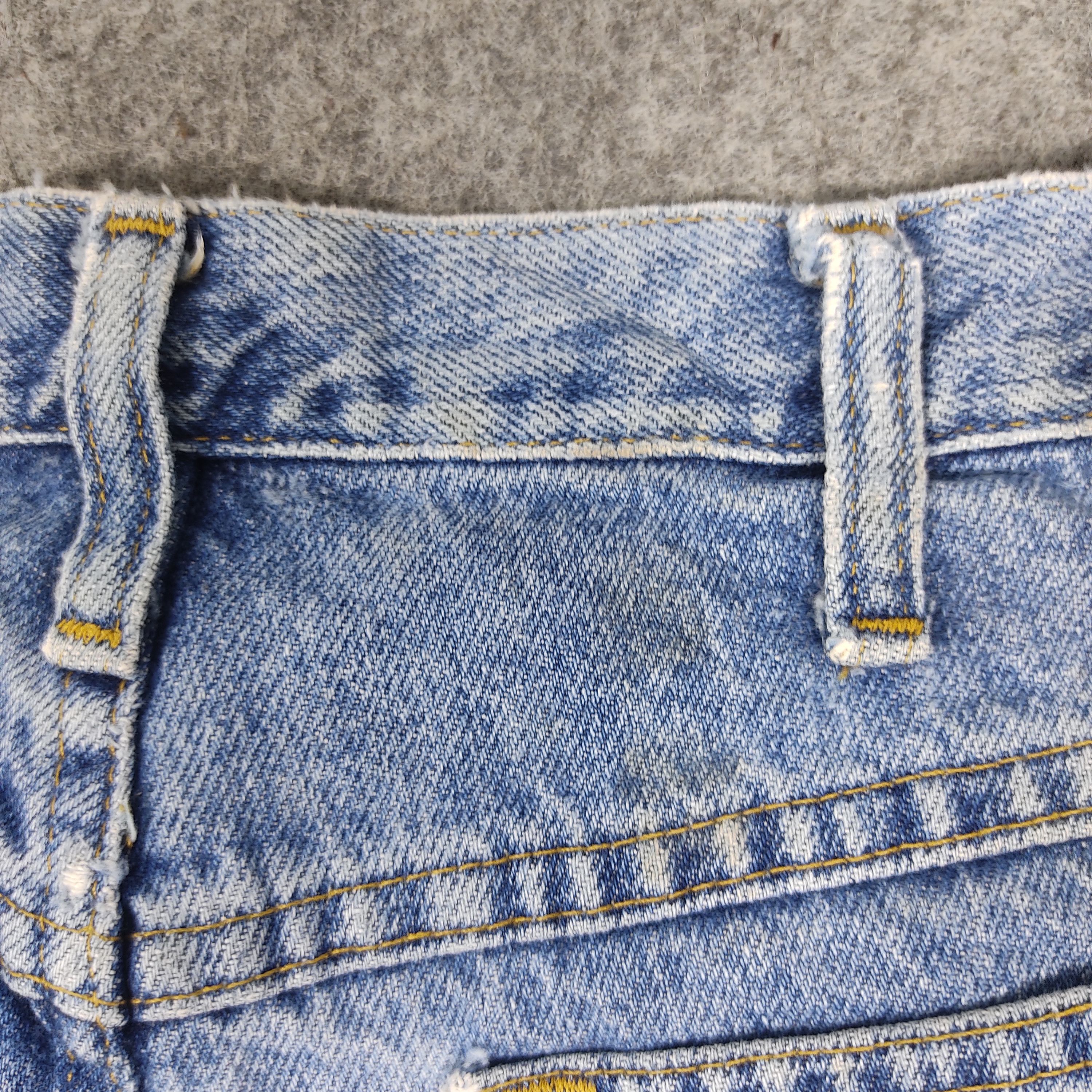 Lee × Vintage 90s Vintage Lee Blue Light Wash Jeans L505 Size US 36 / EU 52 - 9 Thumbnail