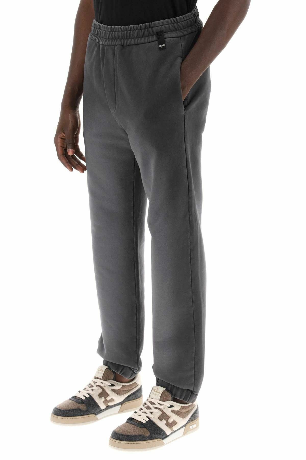 Fendi o1s1wg110226 Sweatpant & Jogger in Gray Size US 30 / EU 46 - 4 Thumbnail
