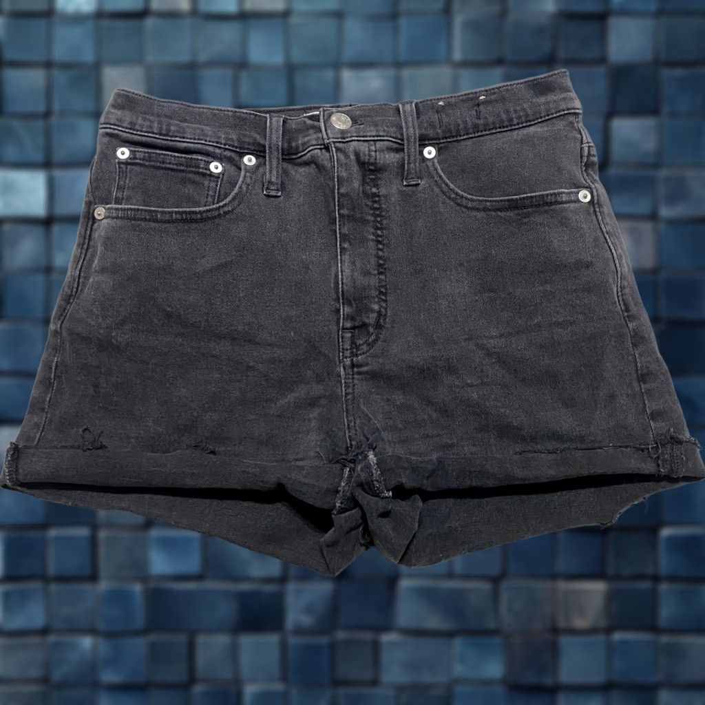 Madewell Madewell Jean Shorts Womens 28 High Rise Denim Faded Black Cut-off Inseam 2" Size 28" / US 6 / IT 42 - 1 Thumbnail