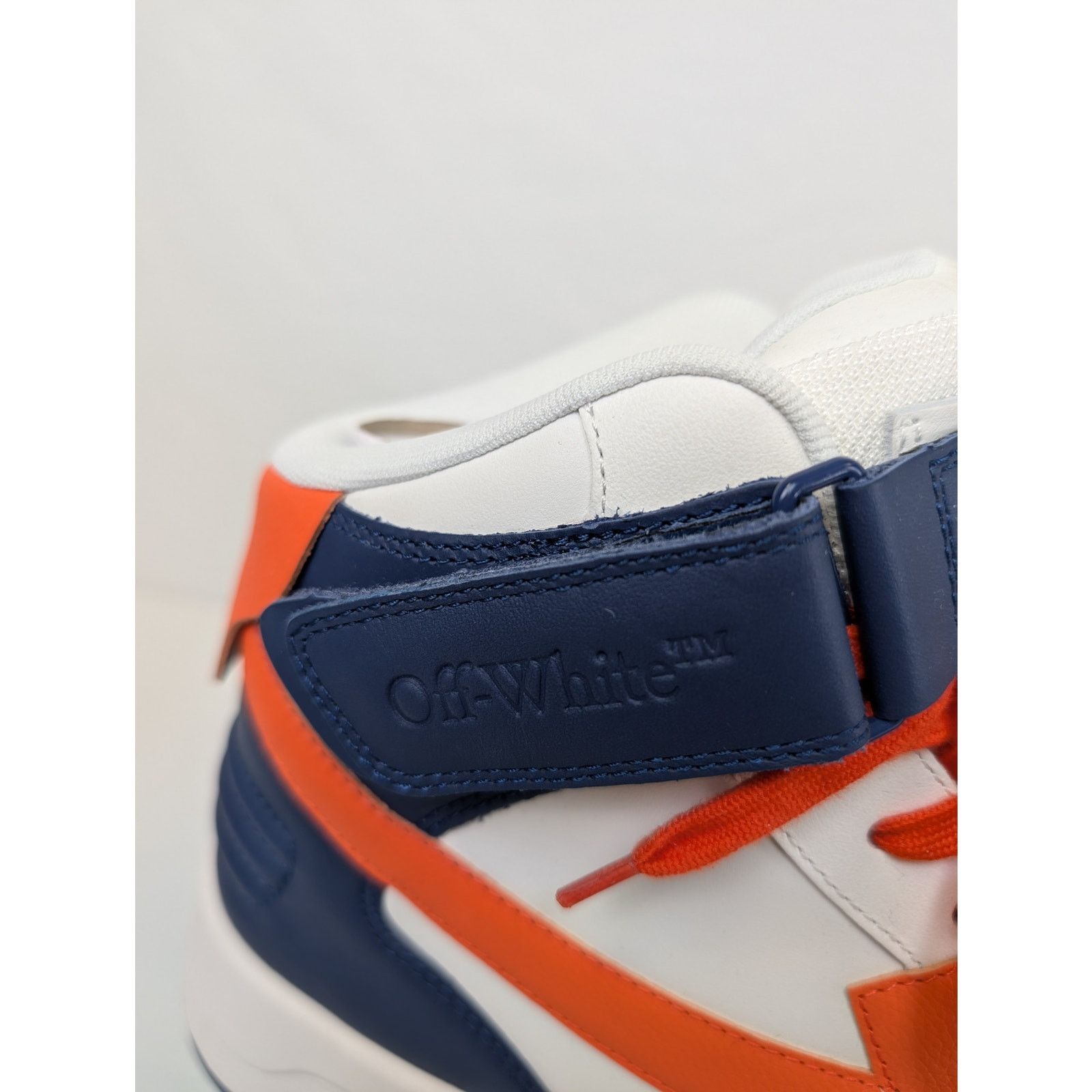 Off-White o1rshd1 Out of office Mid Top Lea Sneakers in Blue Size US 10 / EU 43 - 18 Thumbnail