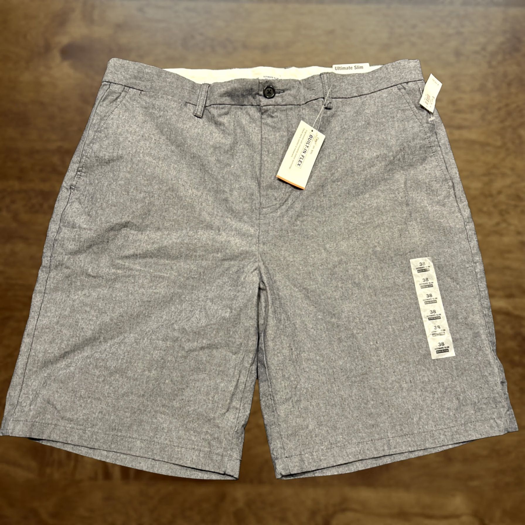 Old Navy Old Navy Shorts Mens 38 Flat Front Slim Built-in Flex NWT Gray A34 Size US 38 / EU 54 - 1 Thumbnail
