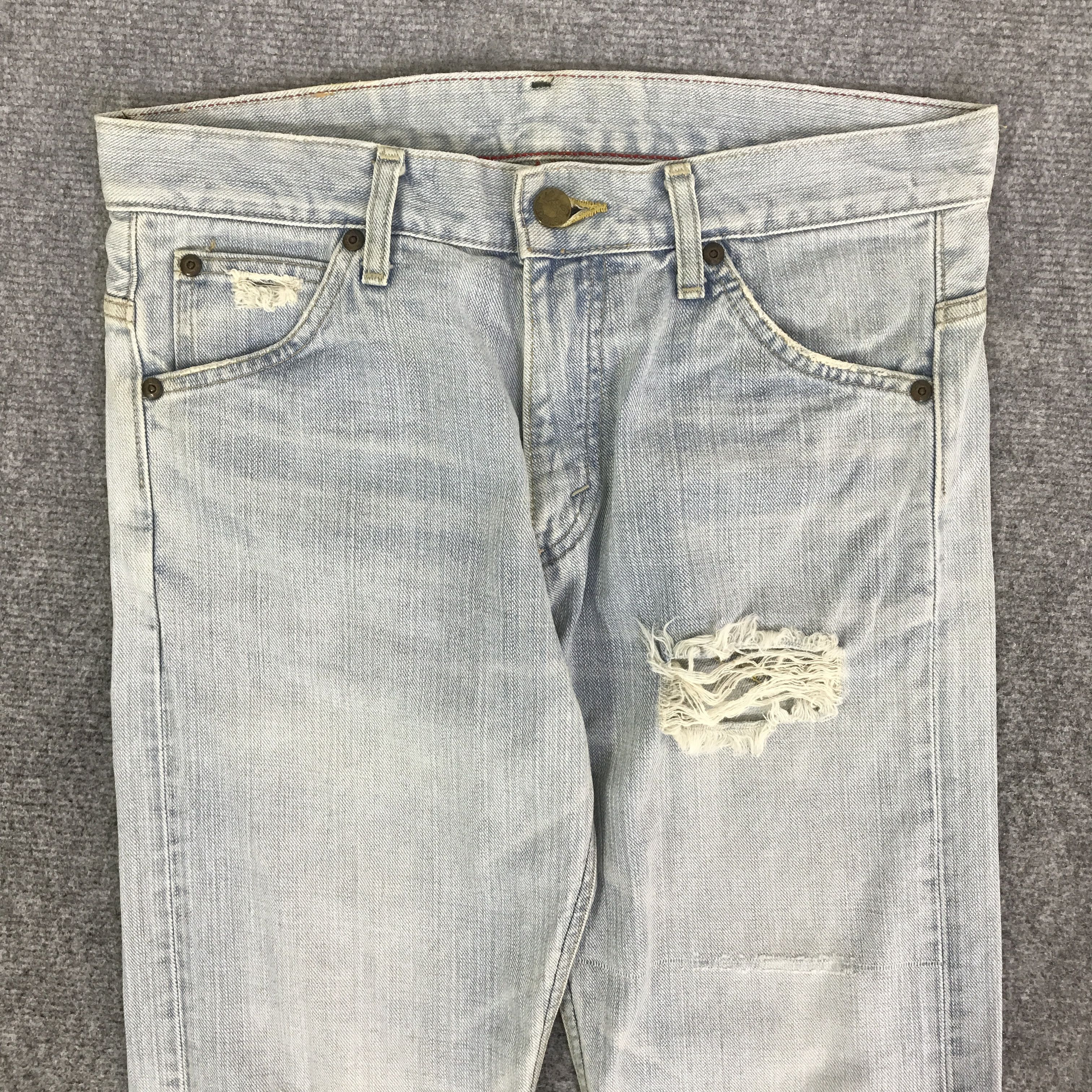 Lee LEE DISTRESSED LIGHT WASH DENIM PANTS K14B12 Size US 28 / EU 44 - 2 Thumbnail