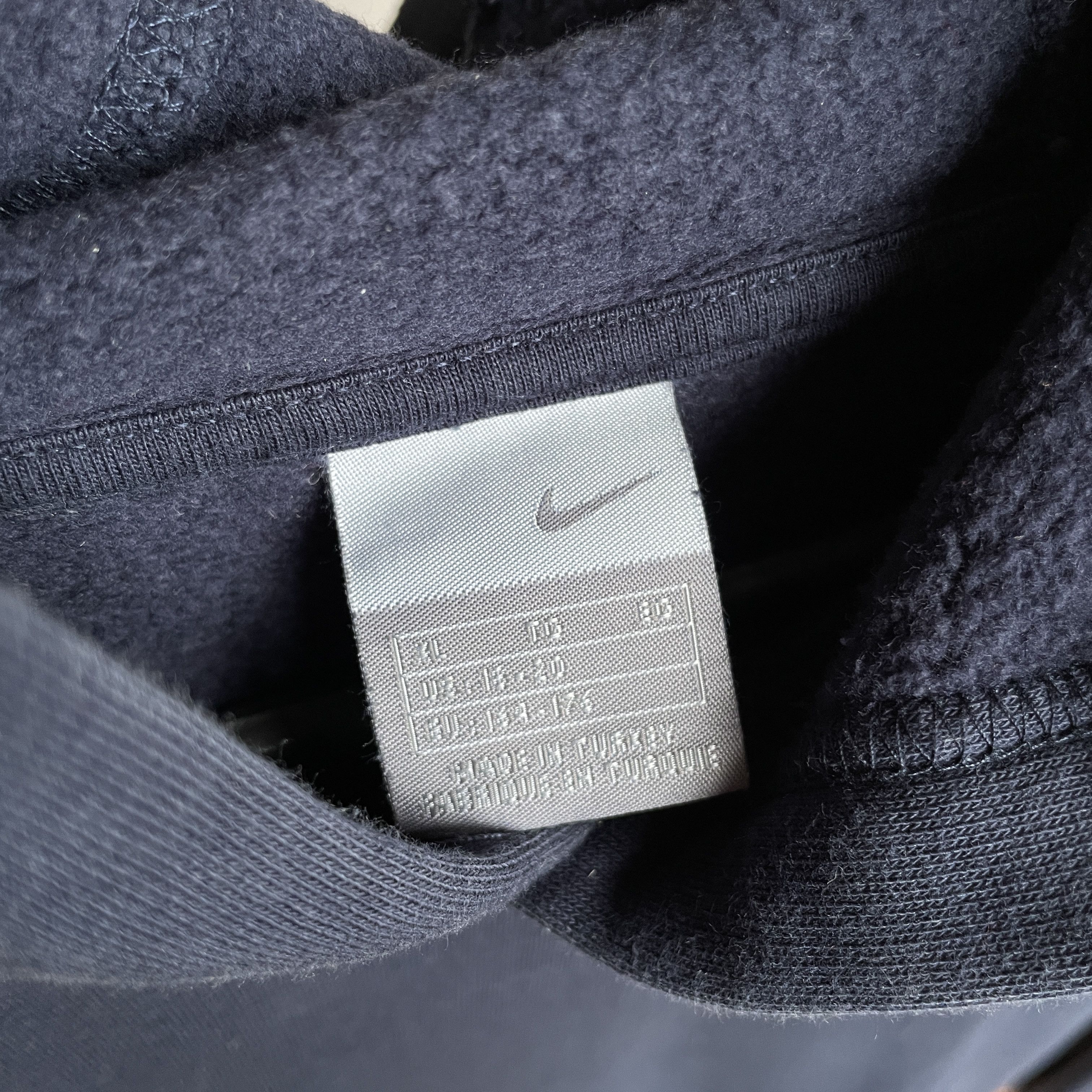 Nike × Vintage Nike Vintage Hoodie Size XL (18-20) Size US S / EU 44-46 / 1 - 7 Thumbnail