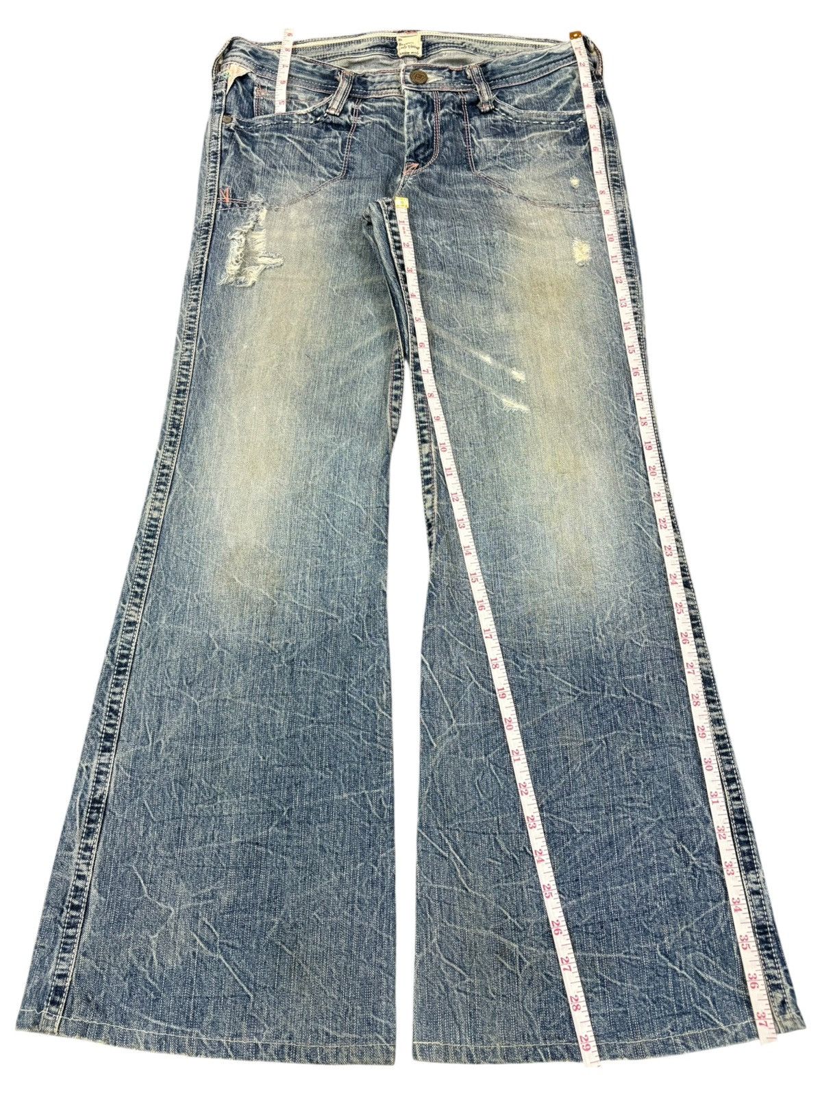 Japanese Brand Vintage Japanese Brand Crack Wash Distressed Flare Jeans Size 31" - 12 Thumbnail
