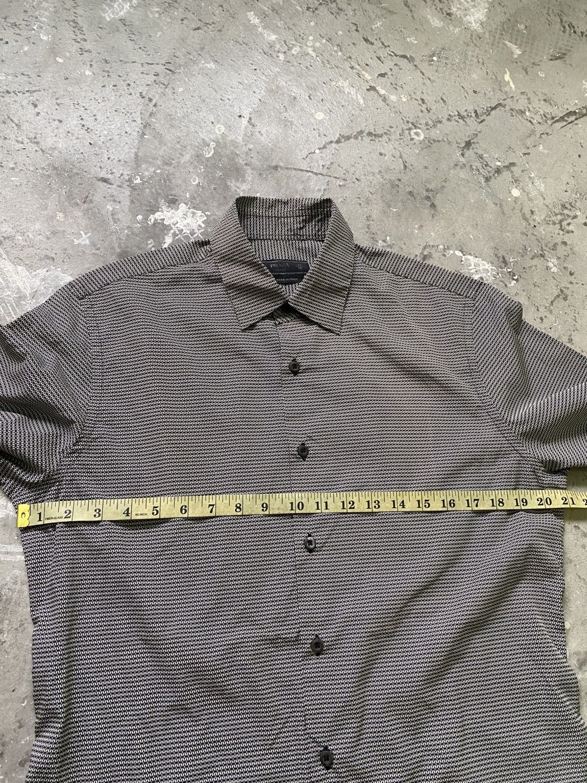 Prada Prada Button Up Office Attire Shirt Size US M / EU 48-50 / 2 - 15 Thumbnail