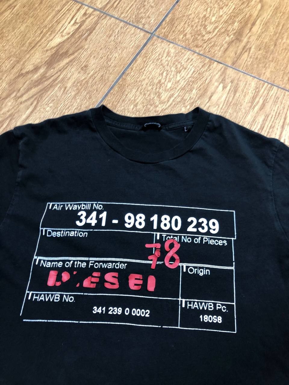 Diesel Vintage Diesel Industry Y2K Big Logo Black T-Shirt Size US S / EU 44-46 / 1 - 14 Thumbnail