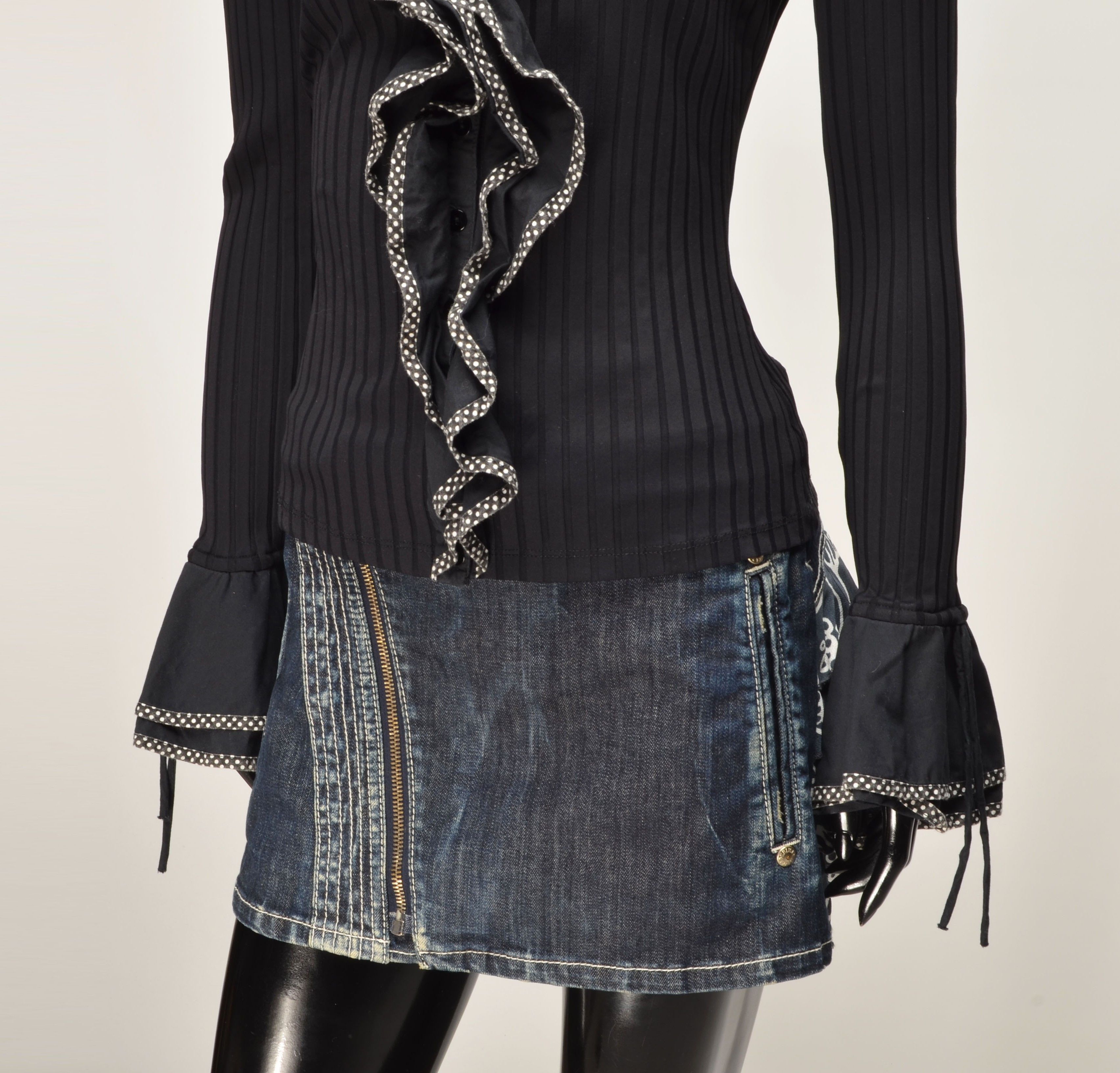 Vintage Vintage Blanc Nature Y2K Ribbed Ruffle Flared Cuff Blouse Size S / US 4 / IT 40 - 3 Thumbnail