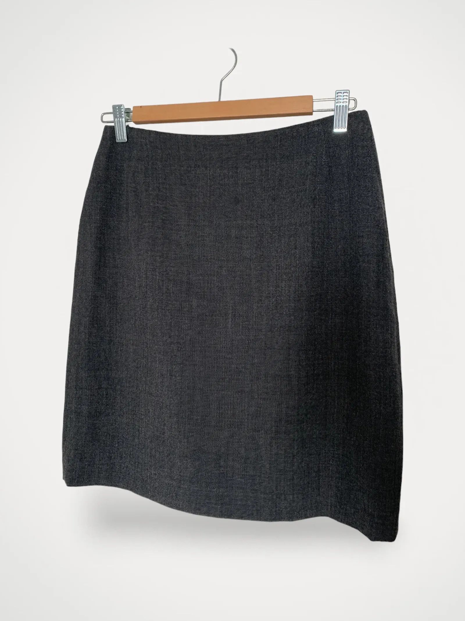 Calvin Klein Calvin Klein Skirt Size 26" / US 2 / IT 38 - 1 Thumbnail