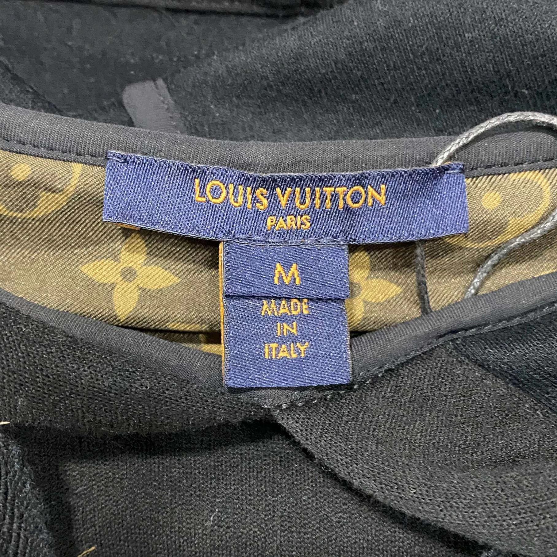 Louis Vuitton LV distressed monogram letter logo hoodie 98 New M Size US M / EU 48-50 / 2 - 5 Thumbnail