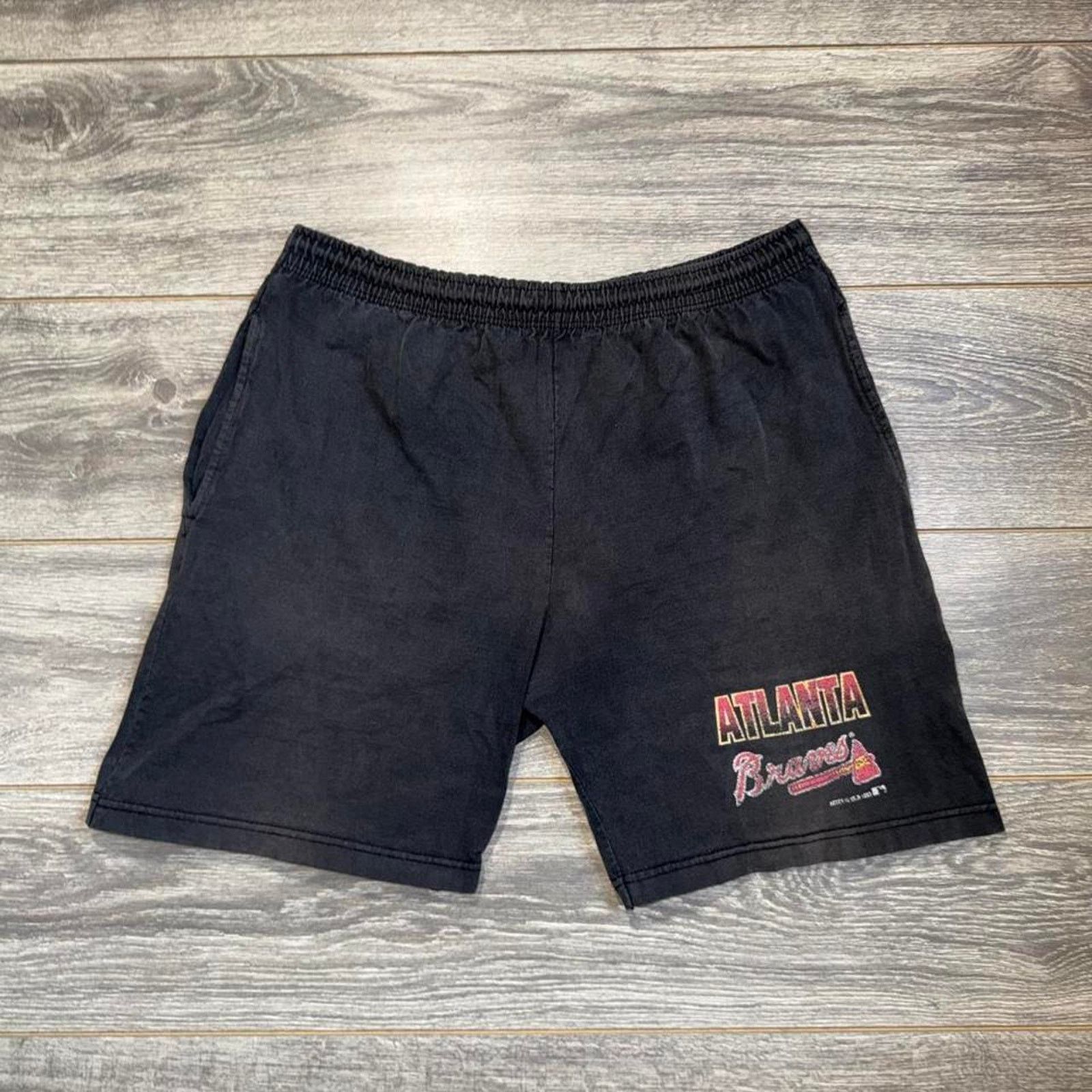 MLB Vintage MLB 1993 Atlanta Braves Shorts Size US 34 / EU 50 - 2 Thumbnail