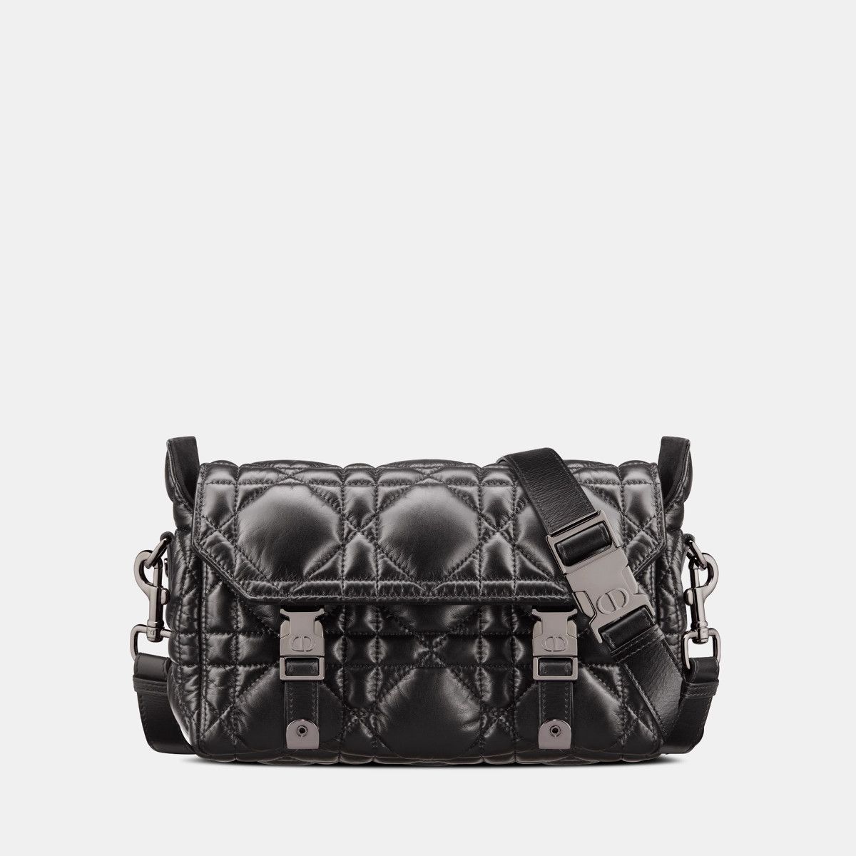 Dior o1bcso1str1124 Size: OS /Small Diorcamp Bag in Black Size ONE SIZE - 2 Thumbnail