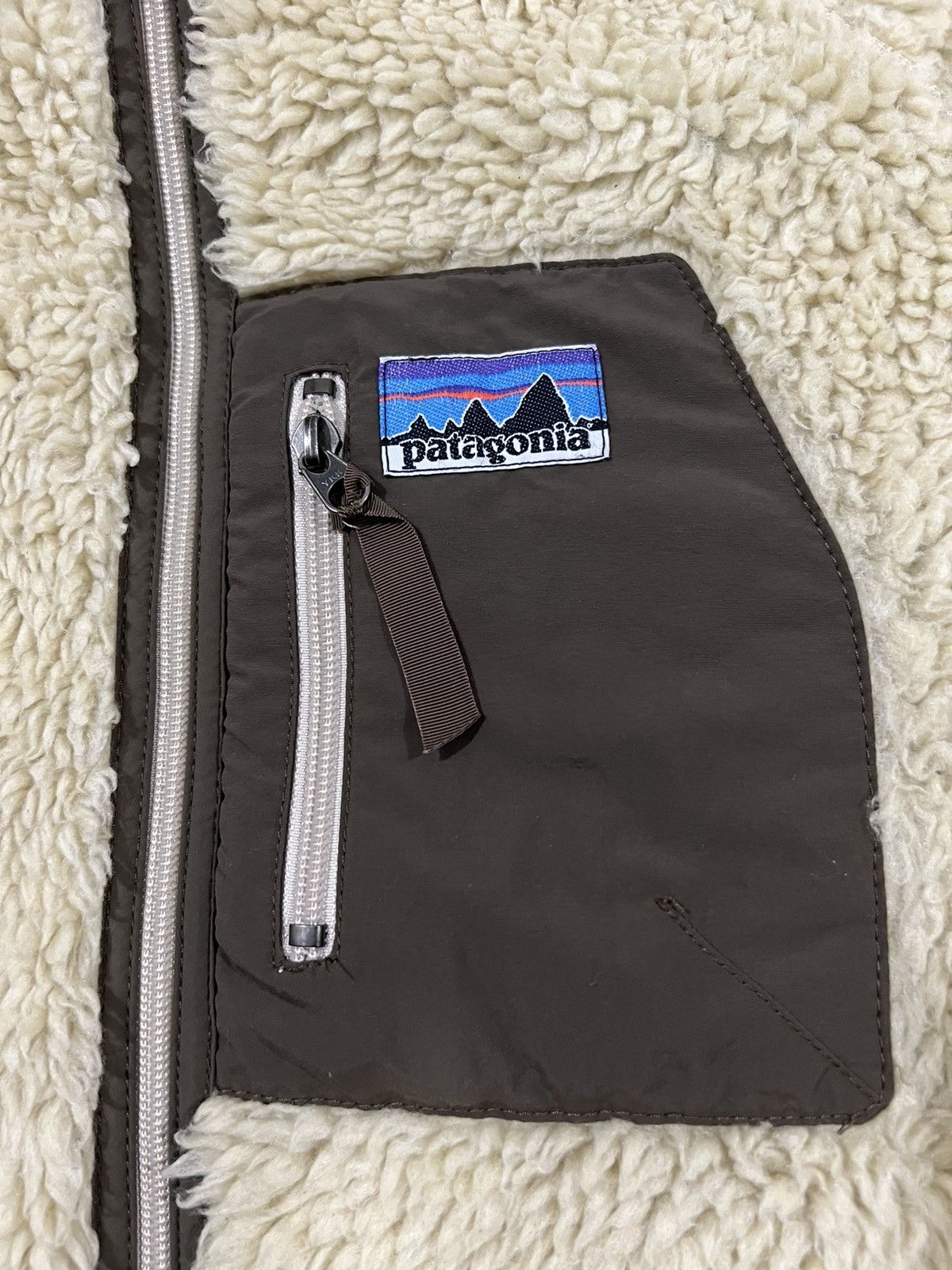 Patagonia × Vintage Vintage Patagonia Iconic Retro X Deep Pile BOA Fleece Jacket Size US XS / EU 42 / 0 - 6 Thumbnail