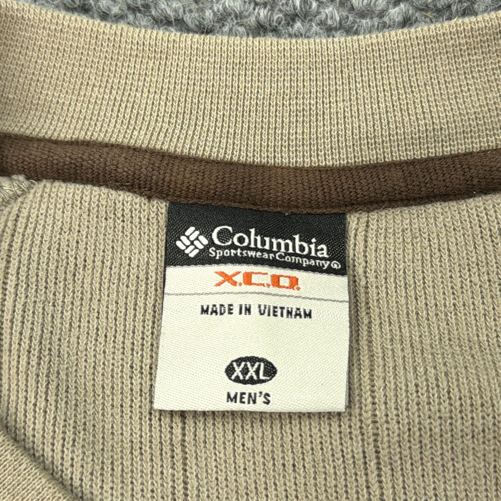 Vintage VINTAGE Columbia Sweater Mens 2XL Beige V Neck Knit Pullover Outdoor Casual XCO Size US XXL / EU 58 / 5 - 4 Thumbnail