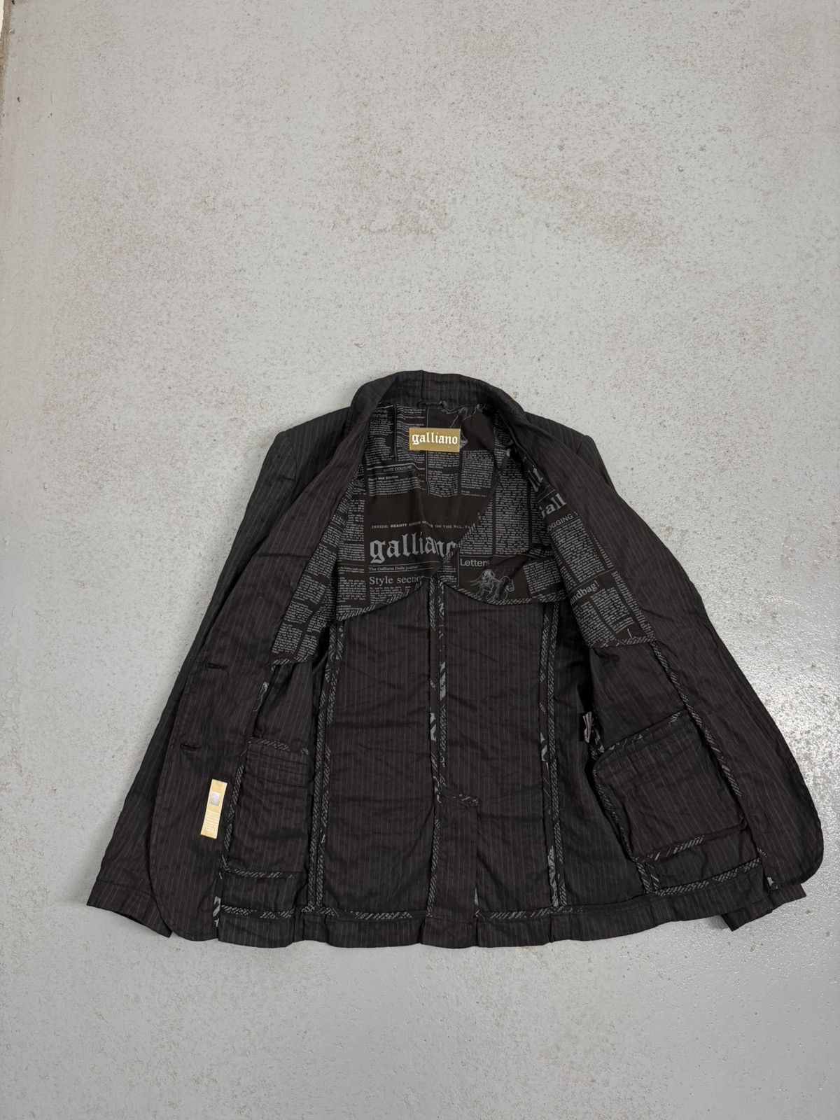 John Galliano Vintage John Galliano United Kingdom Flag Blazer Size M / US 6-8 / IT 42-44 - 7 Thumbnail