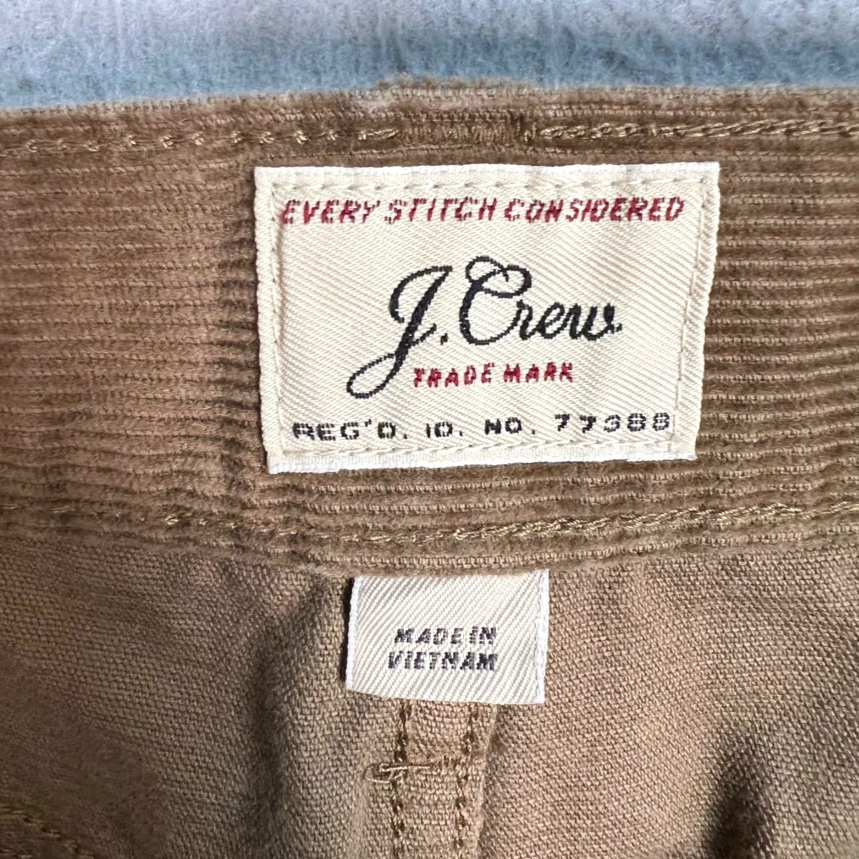 J.Crew J. Crew Mens Slim Fit Corduroy Pants 33 x 32 Tan Beige 5-Pocket Straight Front Flat Front Casual Pants Style 770 Regular Inseam 32"} Size US 33 - 3 Thumbnail