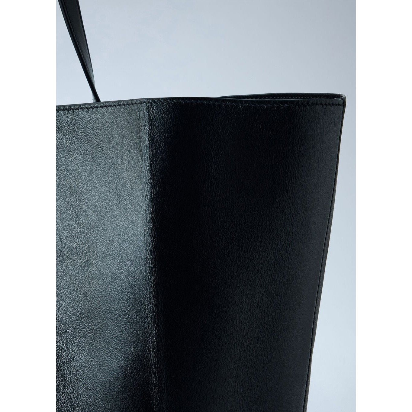Toteme TOTEME Roam Black Tote Bag New & Authentic Size ONE SIZE - 4 Thumbnail