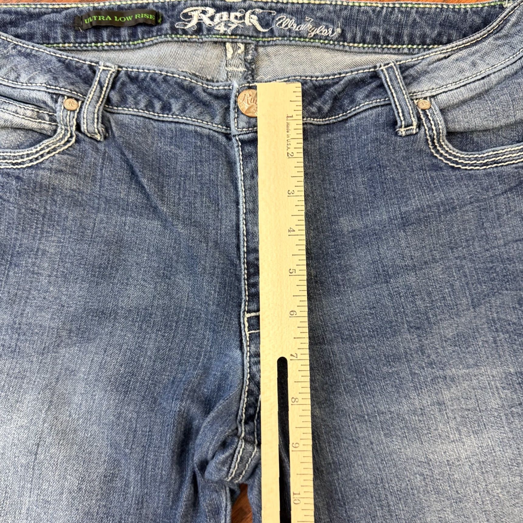 Wrangler Wrangler Jeans Women Boot Cut Denim Medium Wash Rock 47 32x34 Junior Size 13 XS-34 Inseam? Size 24" / US 00 / IT 34 - 4 Thumbnail
