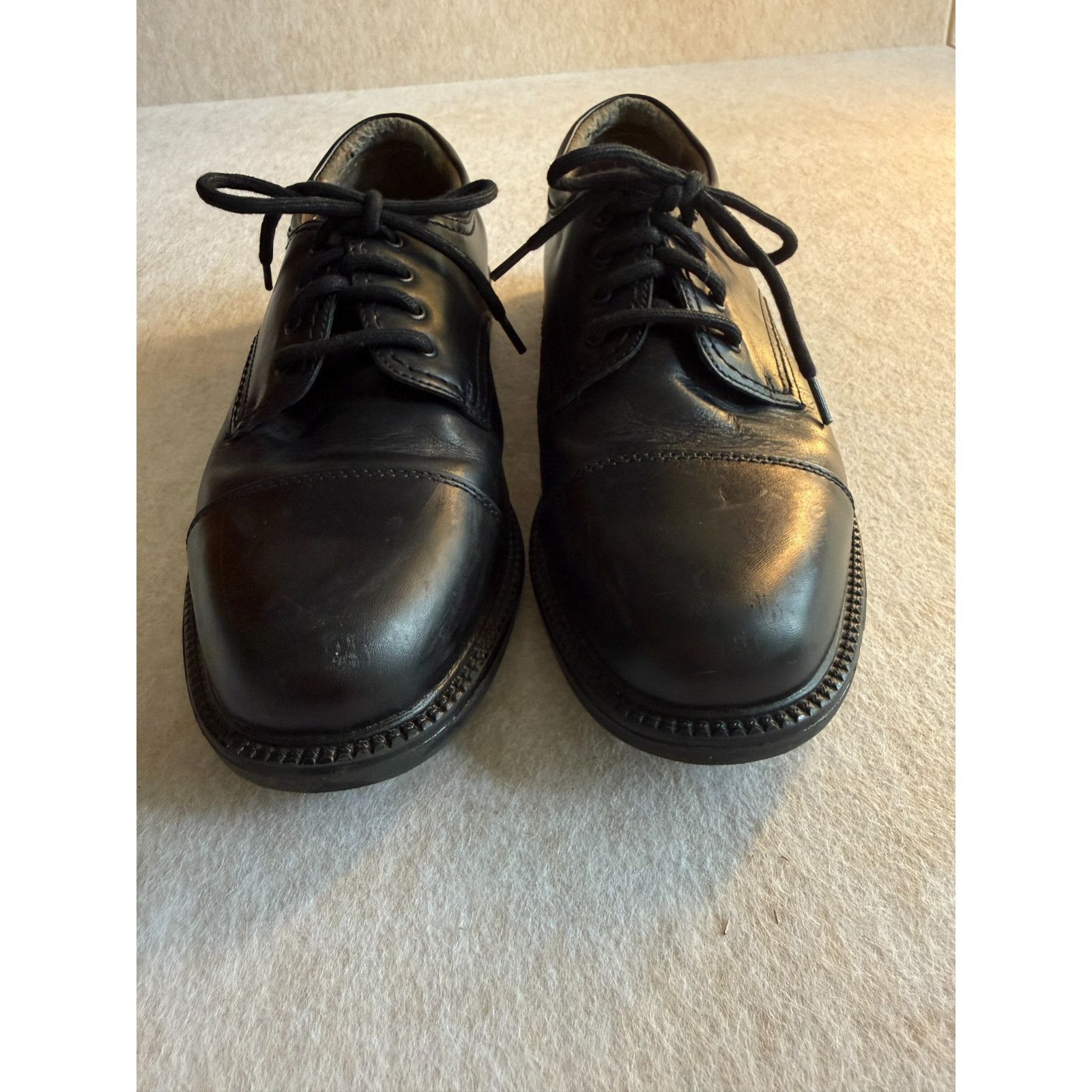 Dockers Dockers Men’s Black Leather Dress Shoes Size 8M Lace Up Cap Size US 8 / EU 41 - 1 Thumbnail
