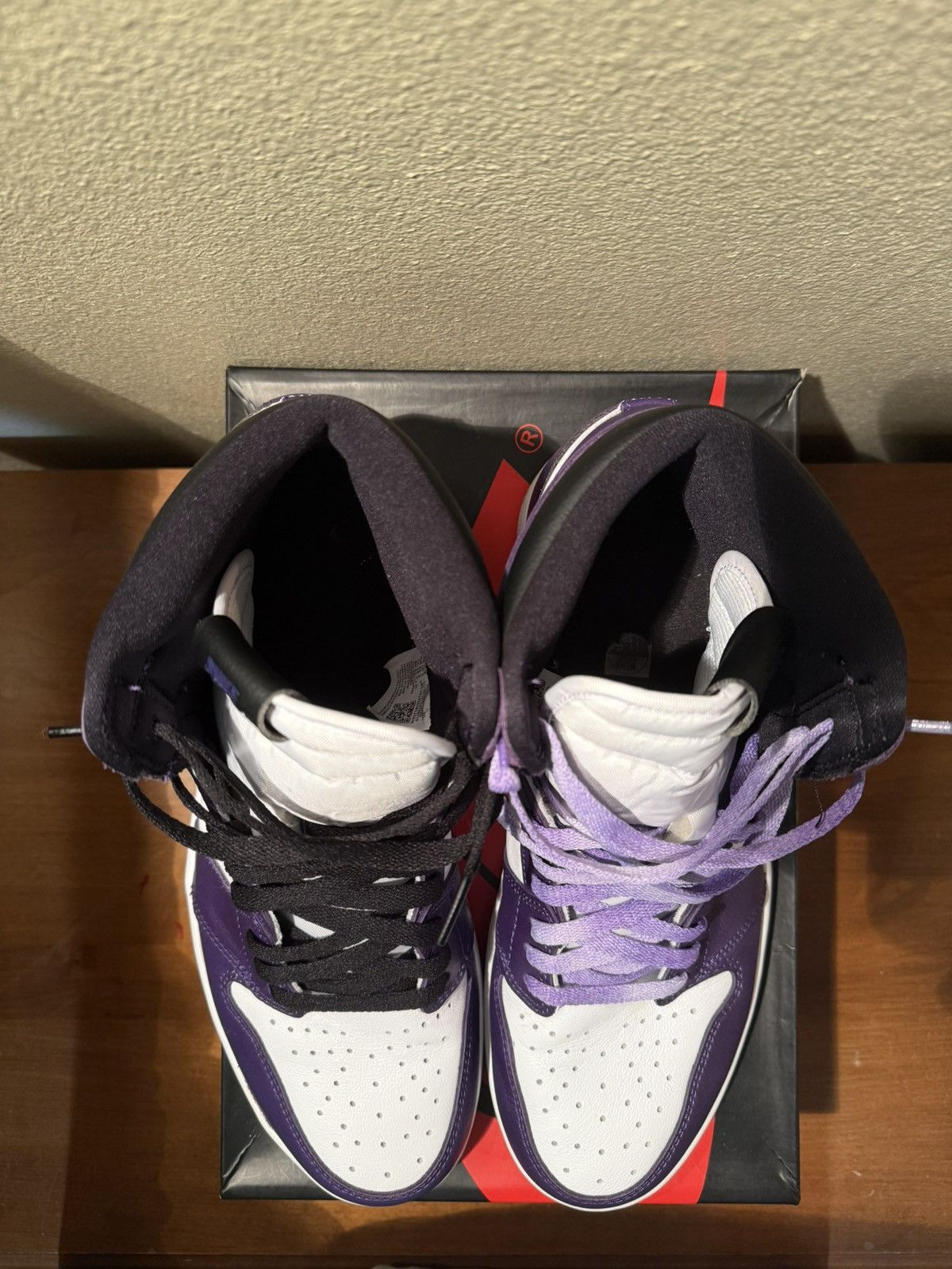 Jordan Brand × Nike Jordan 1 Retro Court Purple Size US 12 / EU 45 - 7 Thumbnail