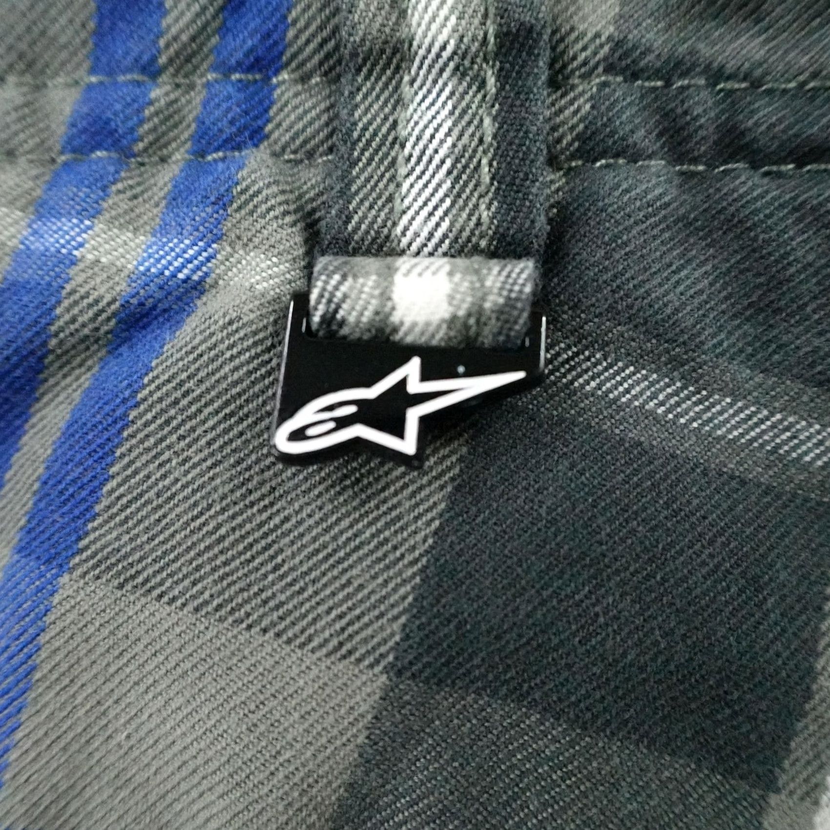 Alpinestars Alpinestars Mens 32 Gray Blue Plaid Chino Baggy Skater Snowboarder Shorts Black Size US 32 / EU 48 - 6 Thumbnail