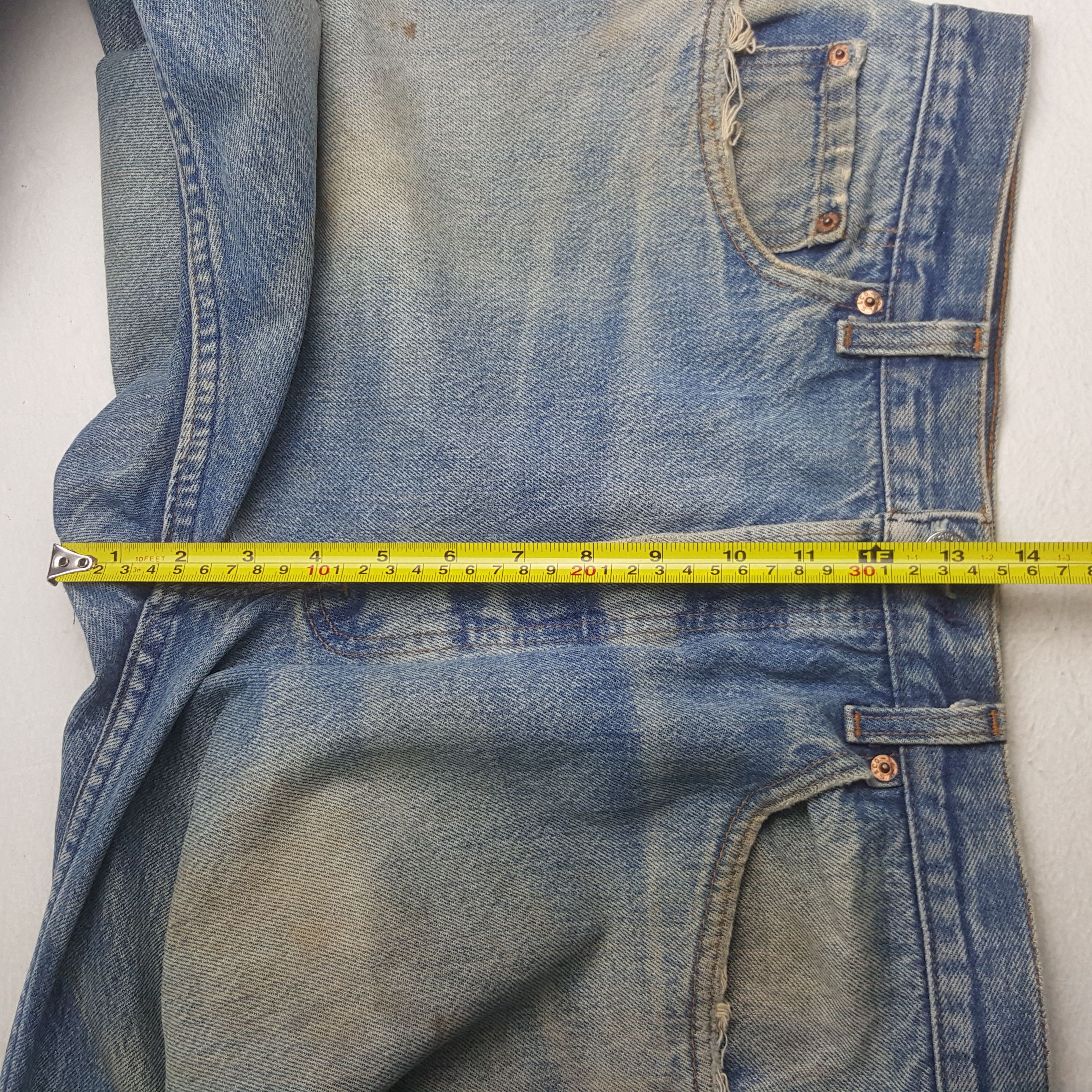 Levi's Vintage Levi's 90's Distressed Denim Jeans RR9 Size US 33 - 10 Thumbnail
