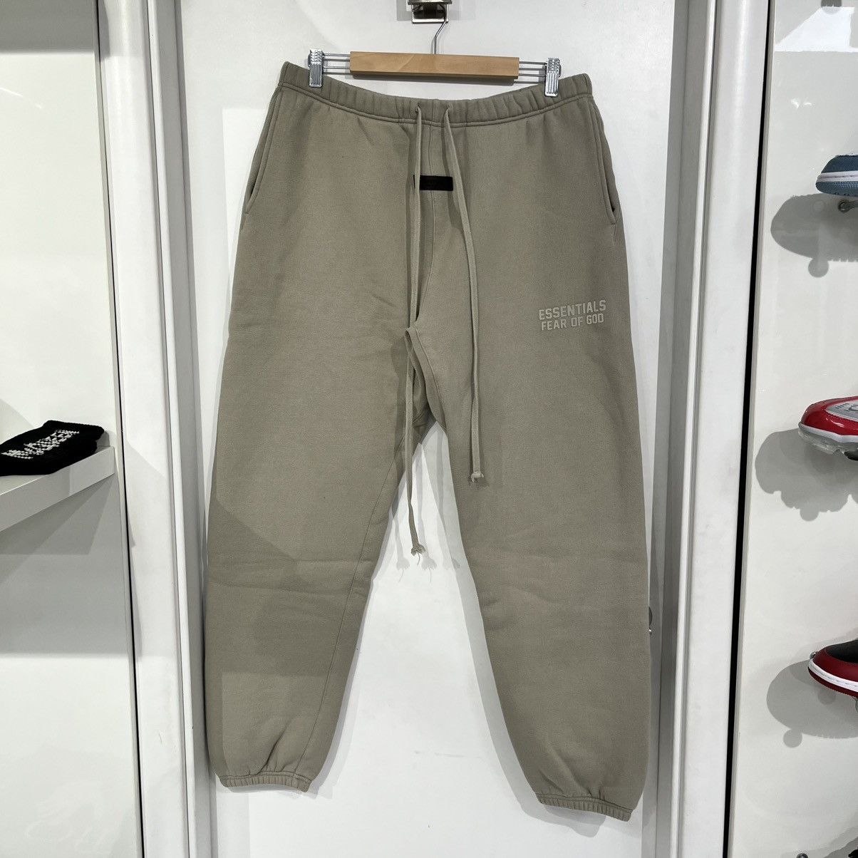 Essentials × Fear of God Fear Of God Essentials Sweatpants Beige Size US 36 / EU 52 - 1 Thumbnail