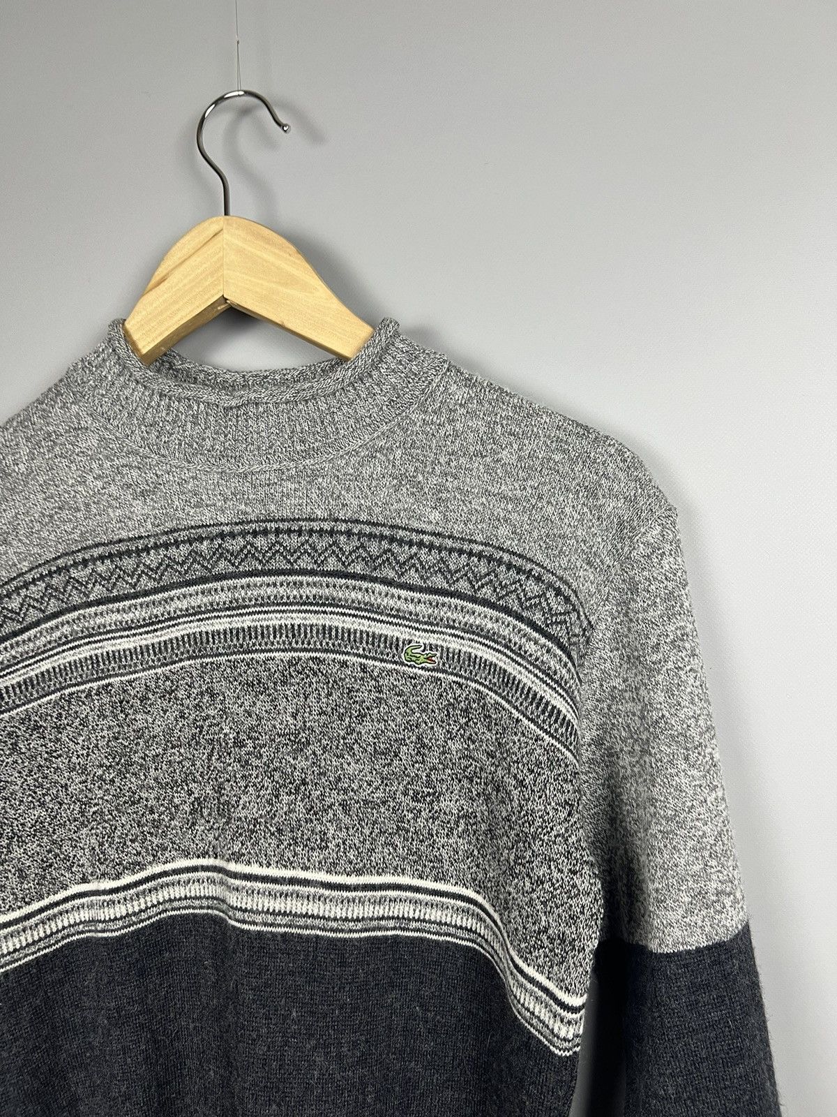 Lacoste Vintage Lacoste Wool Knit Crewneck Crop Sweater Size S / US 4 / IT 40 - 2 Thumbnail